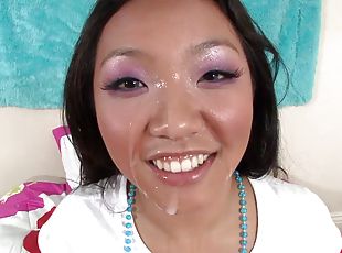 asiatisk, cumshot, hardcore, pov, ansiktssprut, mjölk