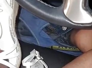 Mechanic saw white wedge heels in customers SUV