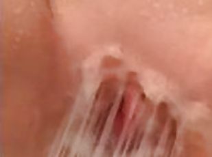 SHOWERING MY PUSSY AND IM HORNY
