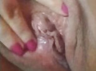 masturbation, chatte-pussy, milf, belle-femme-ronde, doigtage, serrée, solo, rasé