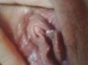 klitoris, masturbacija, orgazam, pička-pussy, amaterski, pušenje, prstima