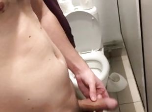 masturbare-masturbation, public, amatori, gay, sperma, toaleta