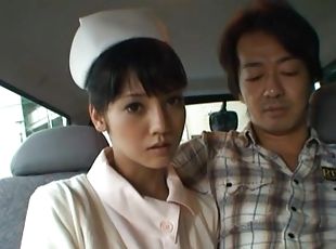 asiático, enfermera, mamada, hardcore, japonés, paja, pareja, coche, follando-fucking, sexo-con-ropa