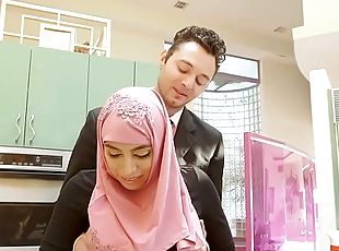 Hijab girl gets her first sex experience