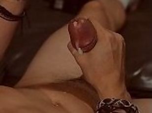 HUNG STUD STROKES A LOAD OUT TO GAY PORN