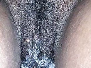 clito, masturbation, amateur, ébène, milf, jouet, ejaculation-interne, black, ejaculation, cocu
