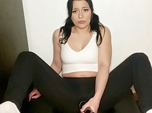Pretty Spanish Girl Masturbates In Lululemon Gym Leggings