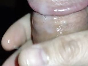 Quick Wank of the day with a Lovely Cum Shot - Skater Boy Justin shooting cum