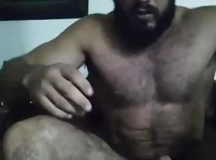 Hot Bodybuilder Showing Asshole and Jerking Off
