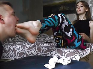 amaterski, stopala-feet, fetiš, dominacija, brinete, femdom