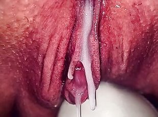 klitoris, boşalma, amcık-pussy, fışkıran-su, karı, amatör, olgun, orta-yaşlı-seksi-kadın, zorluk-derecesi, vajinadan-sızan-sperm