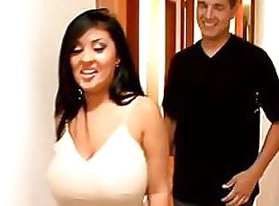 Latin Wife Cheating On Her Husband With a Big Cock
