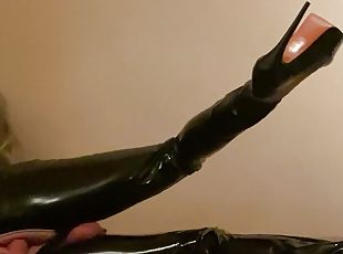 Young Jana Sissy in Latex Catsuit fucks herself with an anal dildo