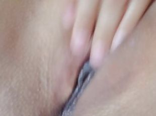 masturbation, orgasm, fitta-pussy, amatör, fingerknull, underkläder, brunett