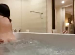 Kinky bathtub sex