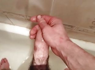 fürdőkádban, maszturbálás, orgazmus, spriccelés, amatőr, kilövelés, kézimunka, zuhanyozás, szólóban