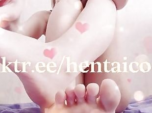 Babygirl Serving Daddy with her FEET! t.me/hentaicoo