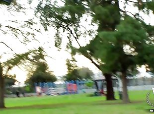 Man picked up beautiful babe in the park for spanking her pussy