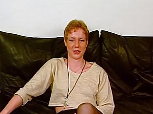 Short haired MIlf likes small cocks